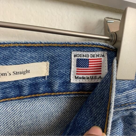 NOEND MedIum Wash Mom Straight Jeans - Picture 6 of 12